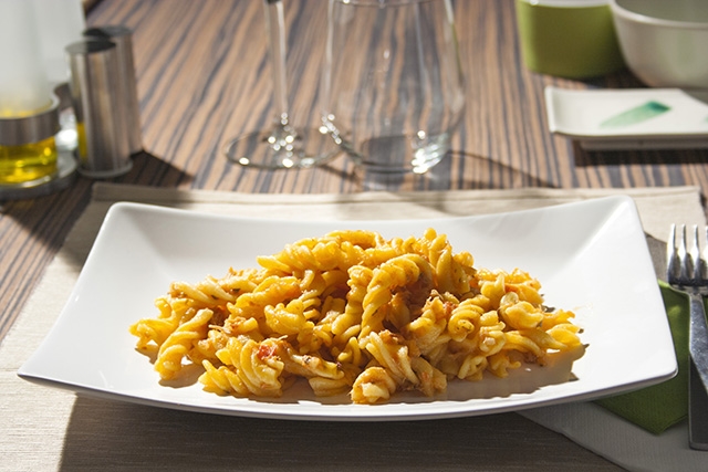 Fusilli with Tuna and Cherry Tomatoes